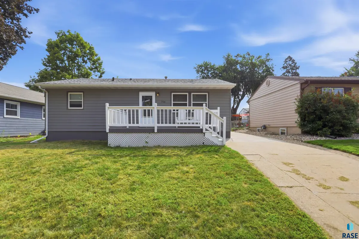 704 S Holt Ave, Sioux Falls, SD 57103 - #1