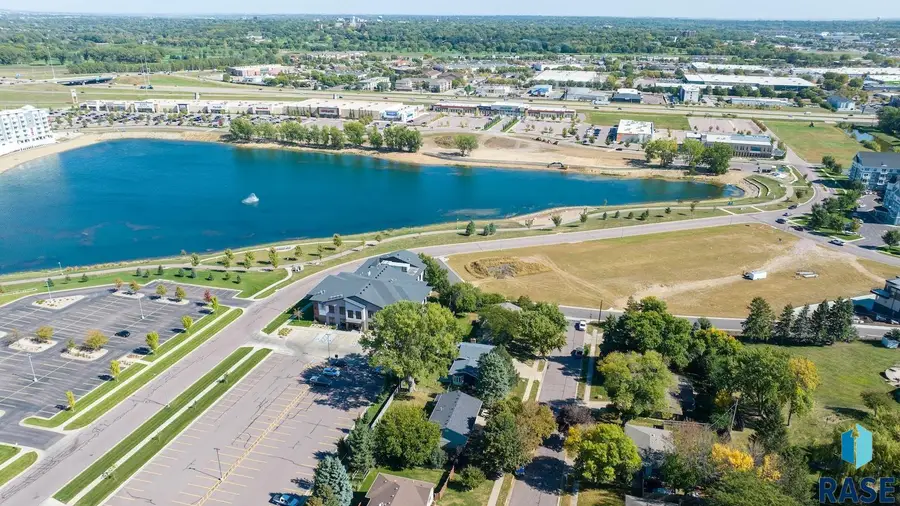 S Katalien Pl, Sioux Falls, SD 57106 - #2
