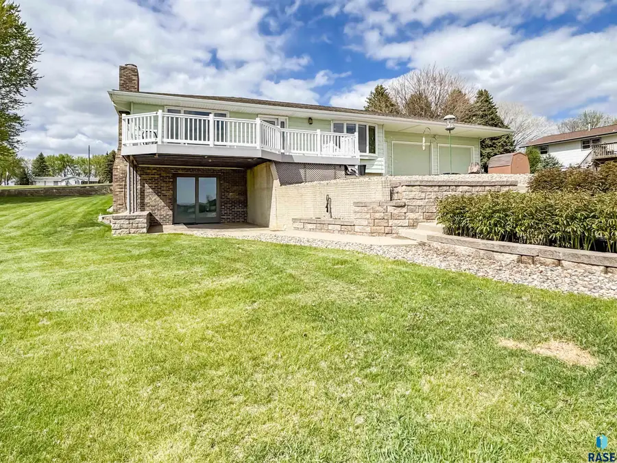 47638 Slip Up Creek Rd, Sioux Falls, SD 57104 - #2