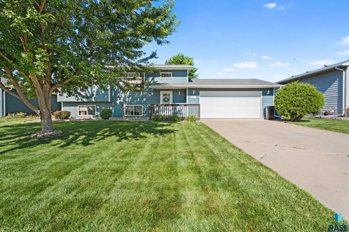 201 Sund St, Worthing, SD 57077 - #1