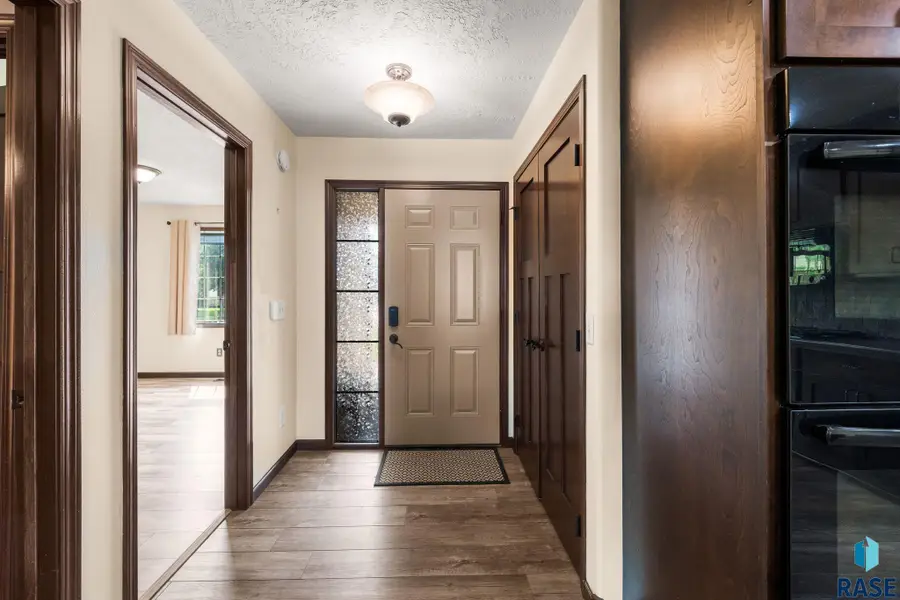 5016 S Winston Ln, Sioux Falls, SD 57108 - #3