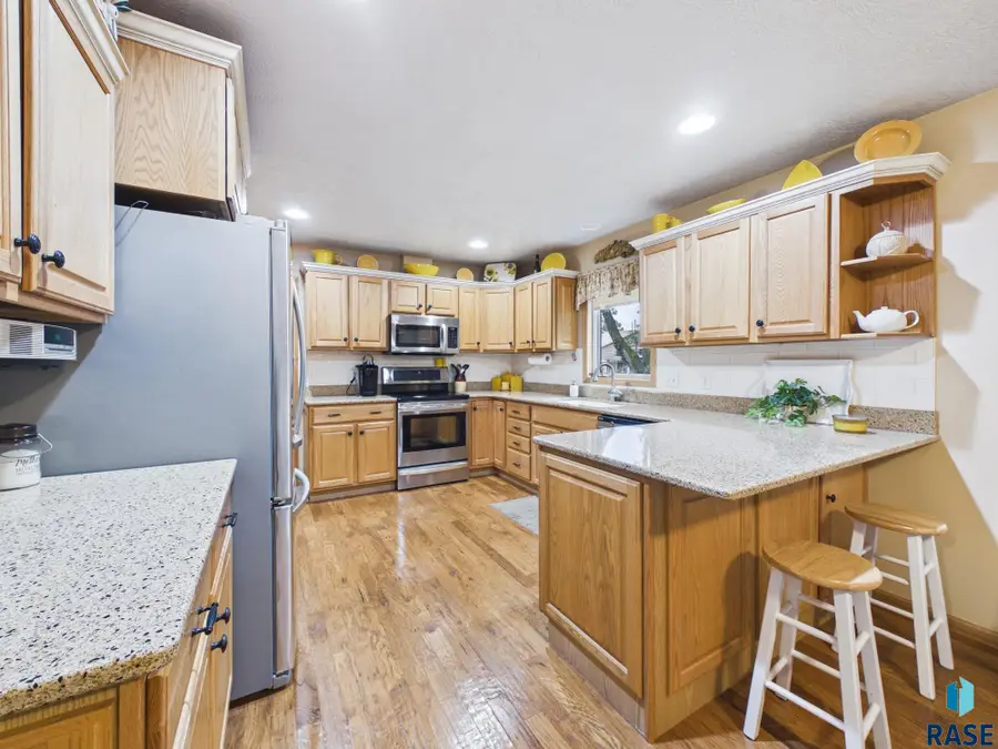 5326 W Summer Creek Pl, Sioux Falls, SD 57106 - #3