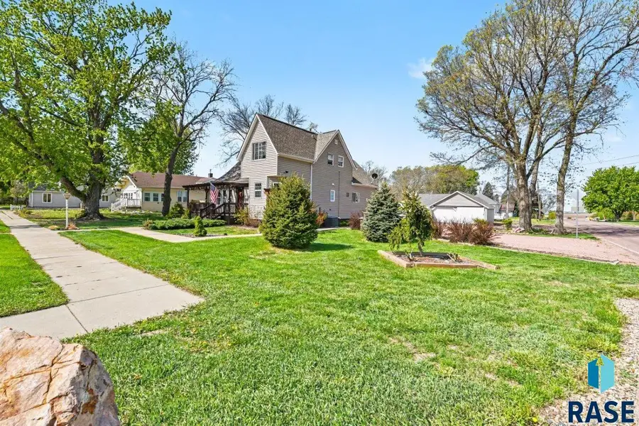 101 Broadway St, Centerville, SD 57014 - #3