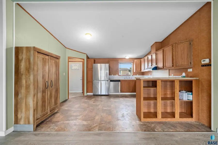 6004 S Belfair Pl, Sioux Falls, SD 57106 - #3