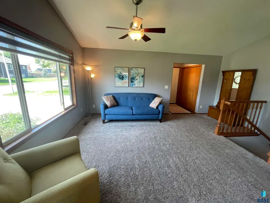 4208 E Steeple St, Sioux Falls, SD 57103 - #3