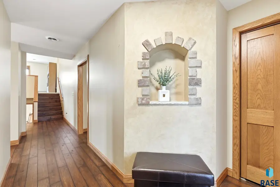 47649 Surrell St, Sioux Falls, SD 57104 - #3