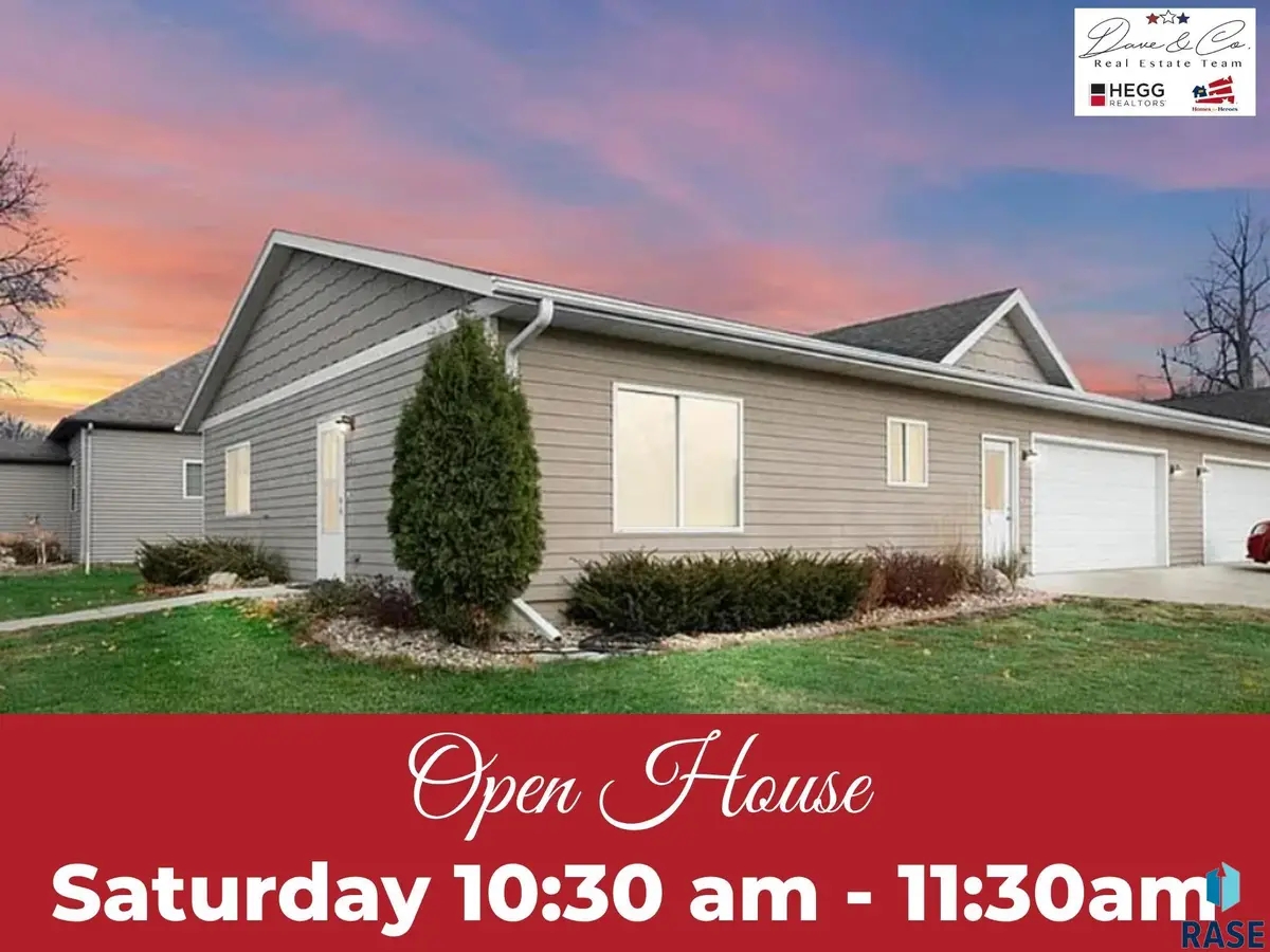 300 N Oaks Ave, Hartford, SD 57033 - #1