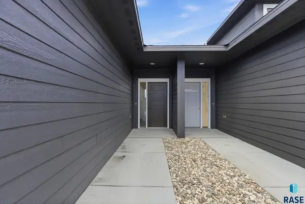 220 E Ivy Rd, Tea, SD 57064