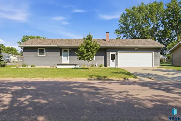510 N 2nd St, Beresford, SD 57004