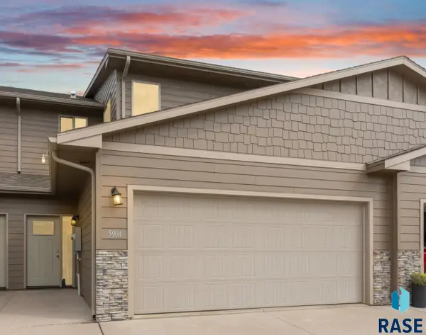 5904 S Bounty Pl, Sioux Falls, SD 57108
