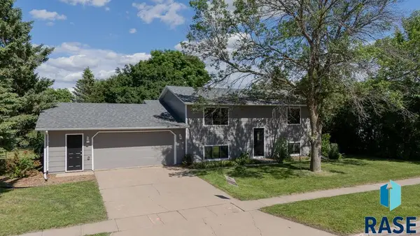 1000 S Lakota Ave, Brandon, SD 57005