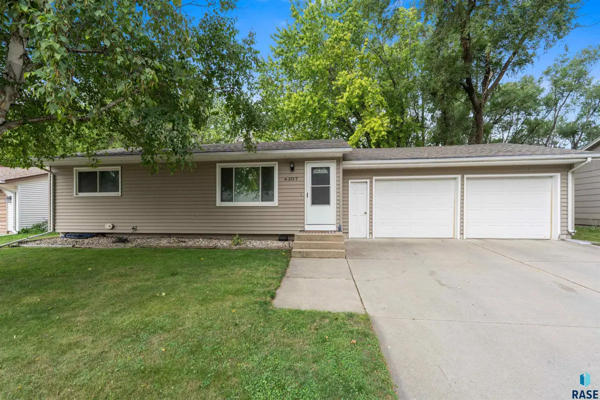 4307 W Mesa Pass, Sioux Falls, SD 57106 - #1