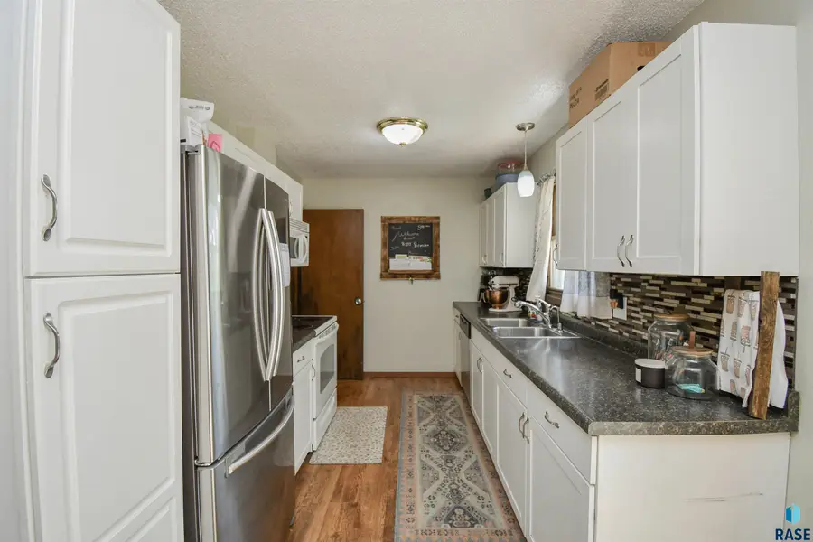 5821 W 50th St, Sioux Falls, SD 57106 - #3