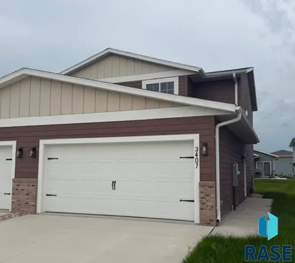 3407 S Joanne Ave, Sioux Falls, SD 57106