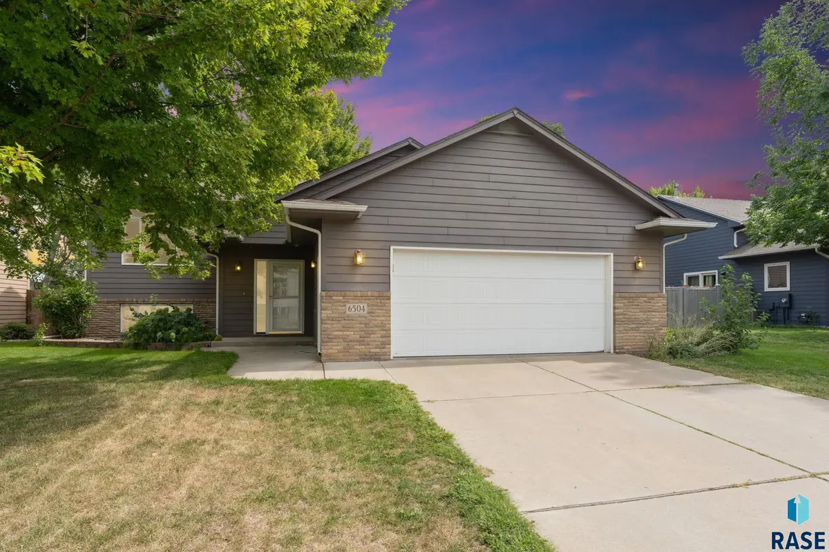 6504 S Mogen Ave, Sioux Falls, SD 57108 - #1