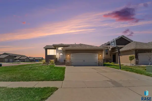 4813 S Wassom Ave, Sioux Falls, SD 57106