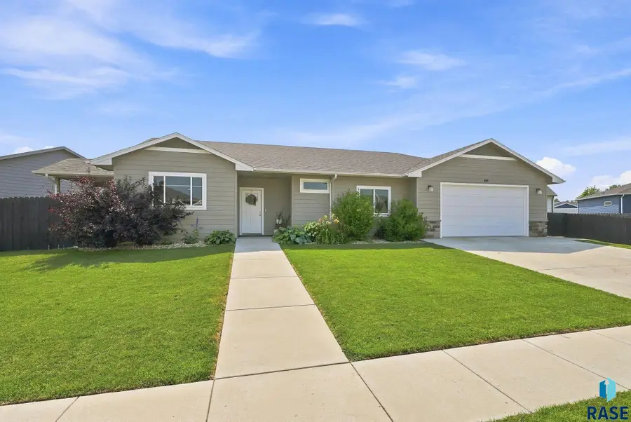 5315 S Whisper Cove Trl, Sioux Falls, SD 57108 - #2