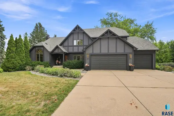 4700 S Blaine Ave, Sioux Falls, SD 57103