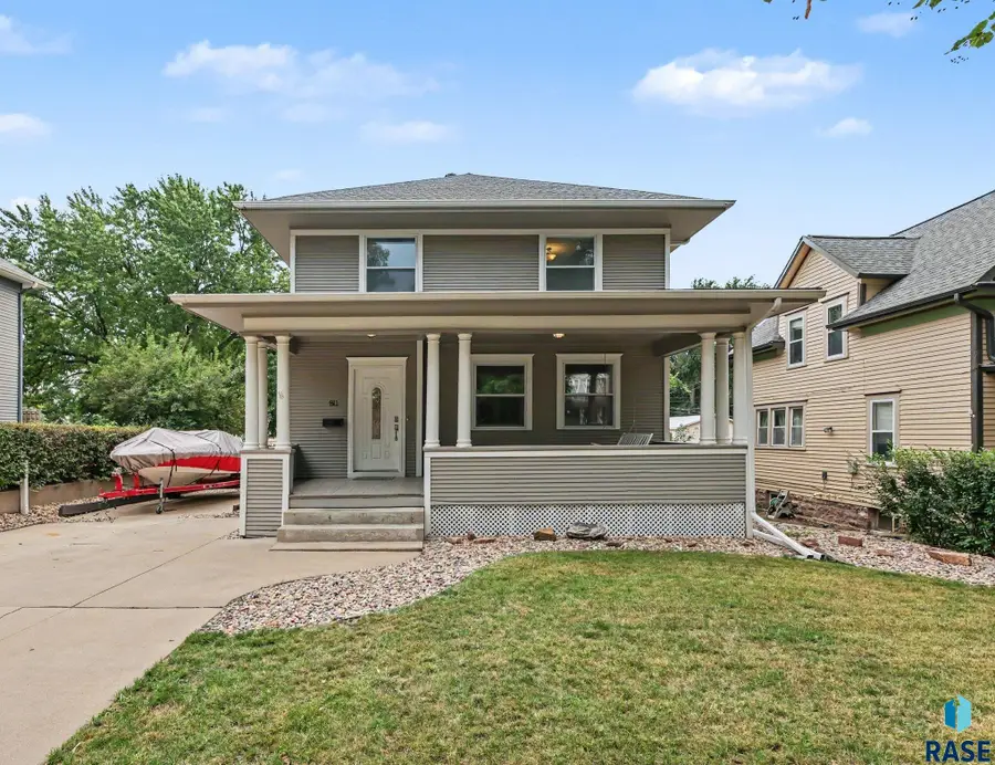 811 W 7th St, Sioux Falls, SD 57104 - #2