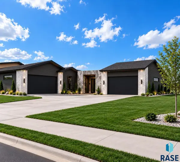 6100 N Silver Cross Dr, Sioux Falls, SD 57104