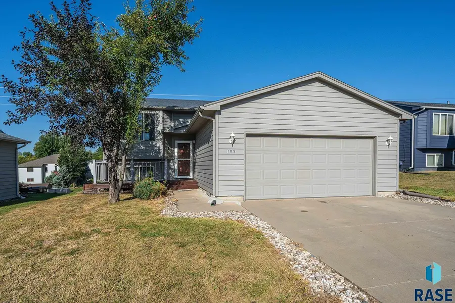 105 S Foss Ave, Sioux Falls, SD 57110 - #2