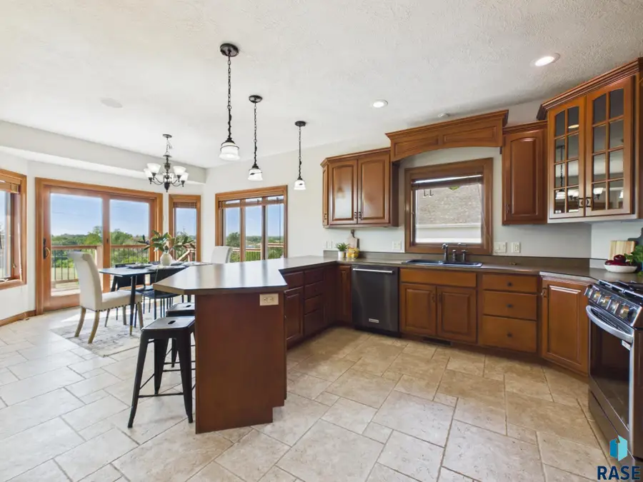 509 S Horizon Cir, Sioux Falls, SD 57106 - #3