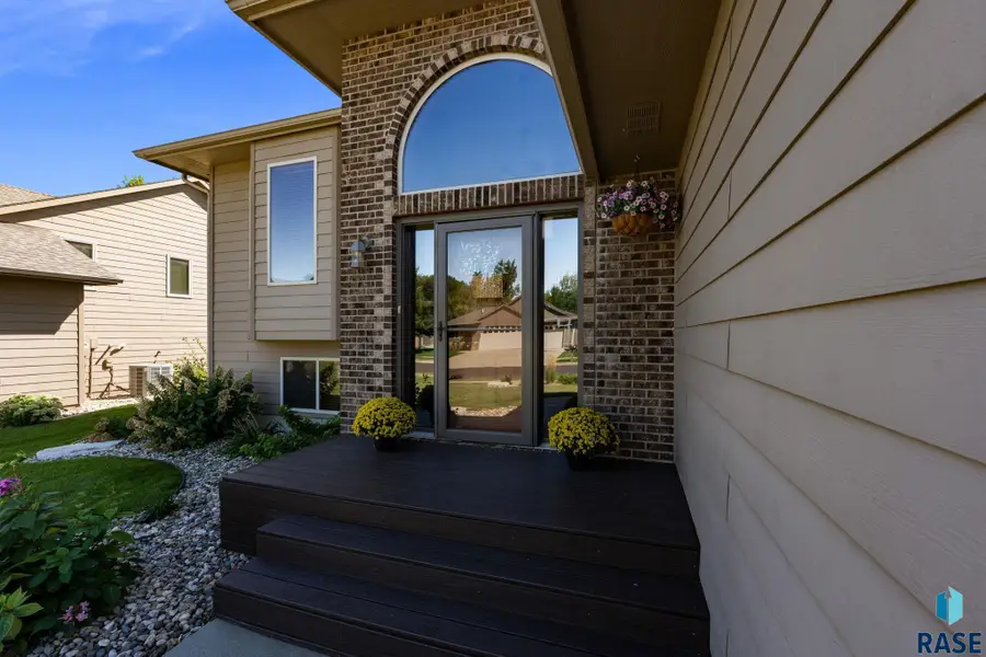 4113 W 88th St, Sioux Falls, SD 57108 - #2
