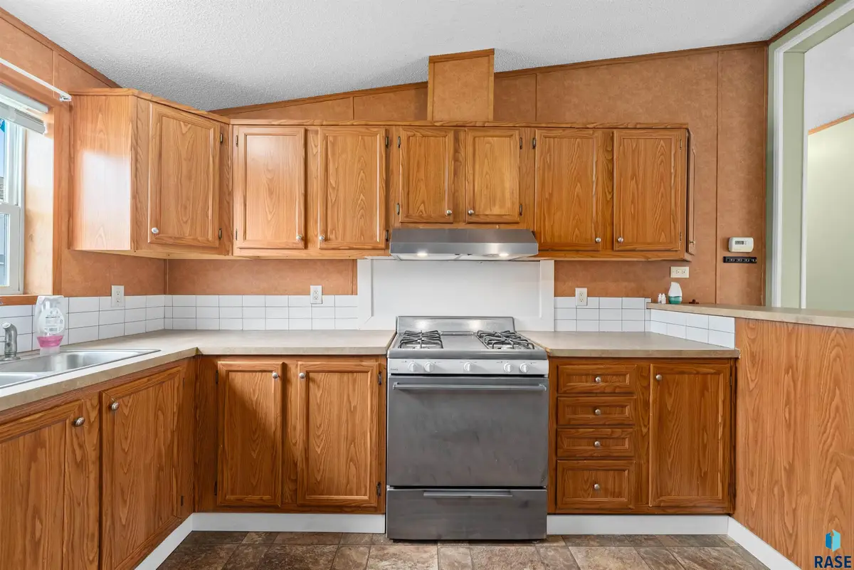 6004 S Belfair Pl, Sioux Falls, SD 57106 - #1