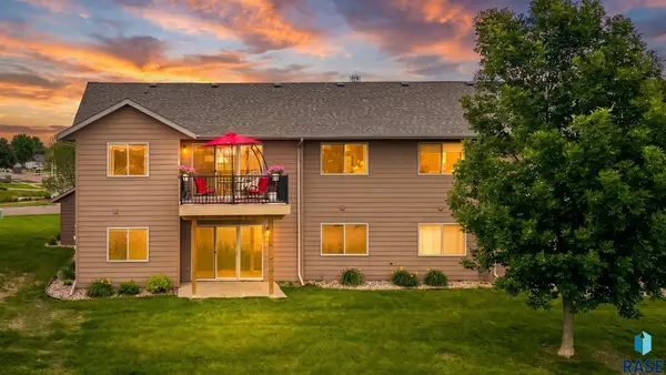 8801 W 32nd St #5, Sioux Falls, SD 57106