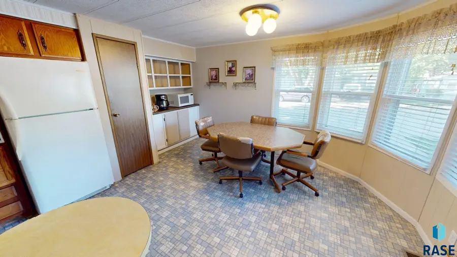 410 S Medary Ave #14, Brookings, SD 57006 - #2
