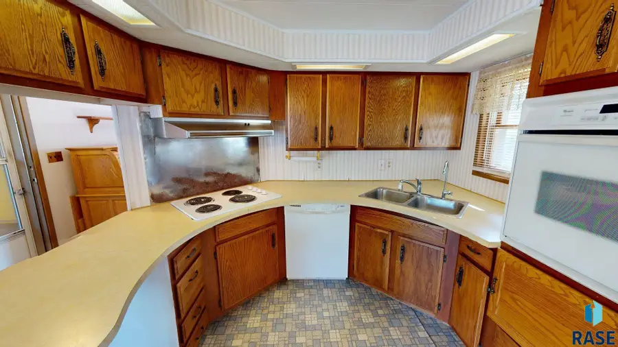 410 S Medary Ave #14, Brookings, SD 57006 - #3