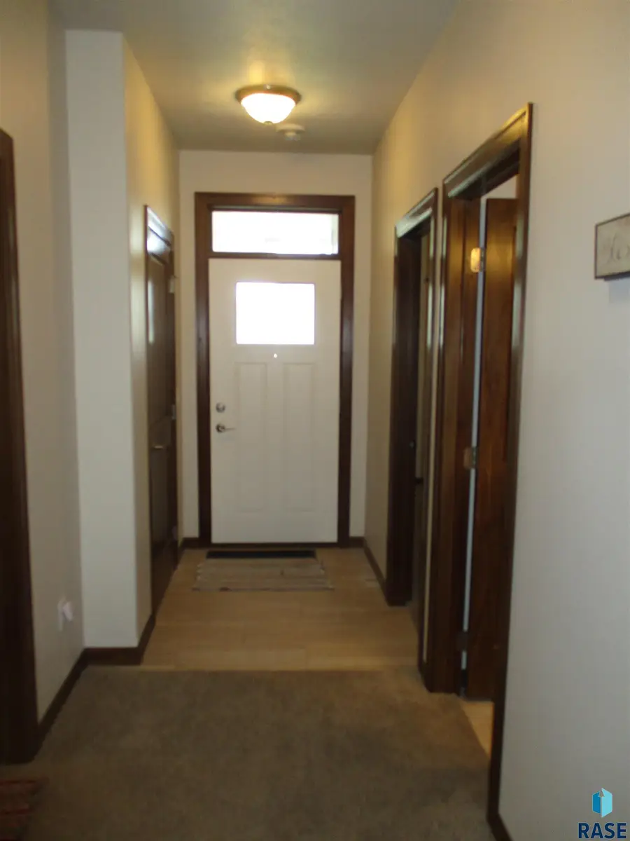 5408 E Wonder St, Sioux Falls, SD 57108 - #3