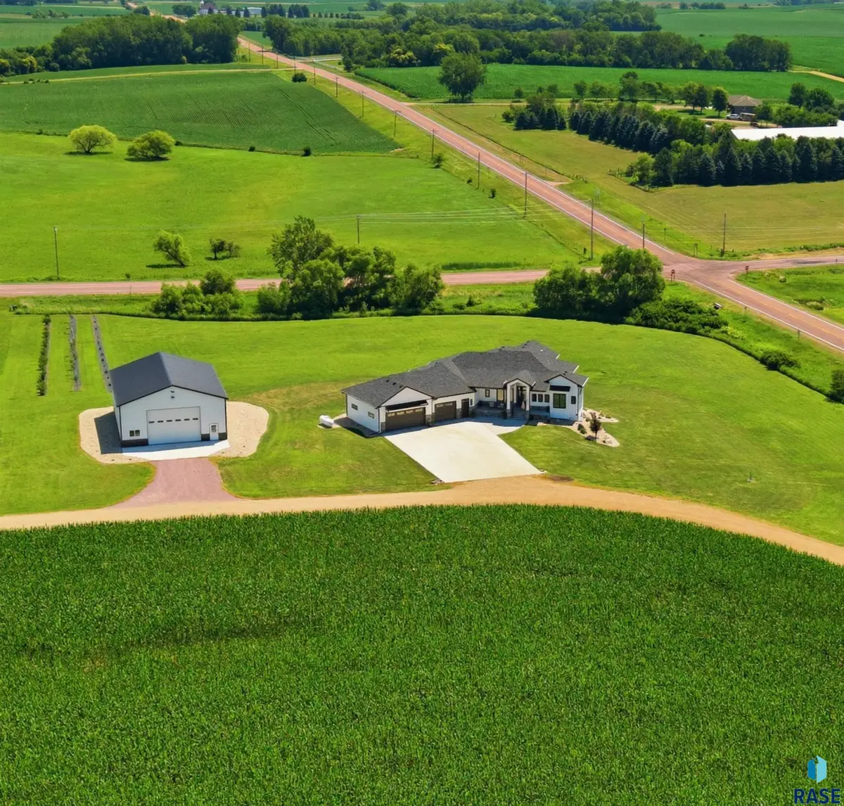 46992 254th St, Crooks, SD 57020 - #1