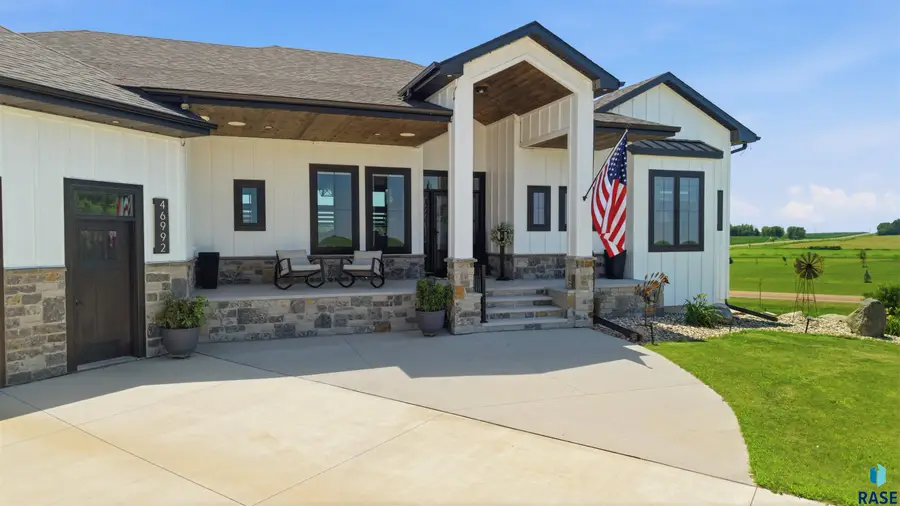 46992 254th St, Crooks, SD 57020 - #3