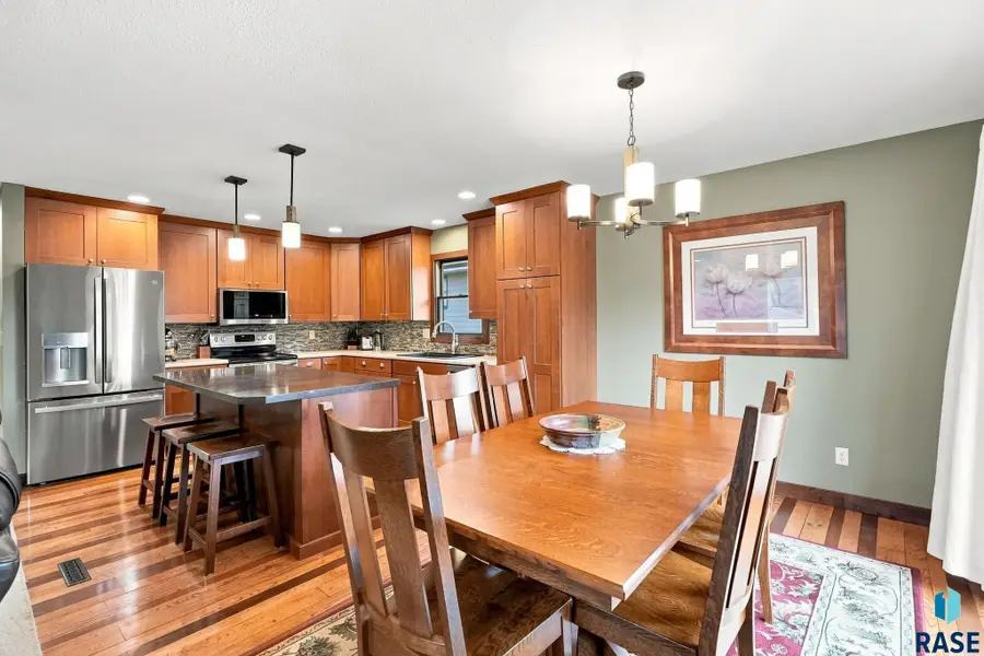 4101 S Thunderbird Trl, Sioux Falls, SD 57103 - #3
