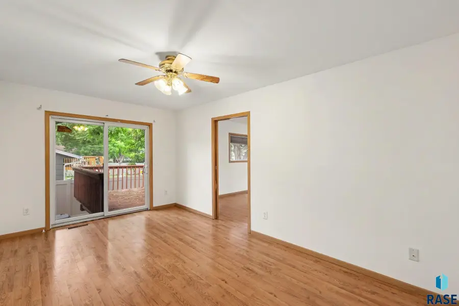 6209 W 60th St, Sioux Falls, SD 57106 - #2