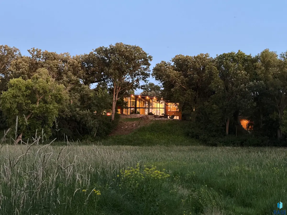300 E Twin Oaks Dr, Sioux Falls, SD 57105 - #1