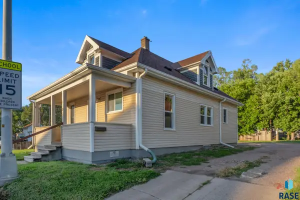 310 N Cliff Ave, Sioux Falls, SD 57103