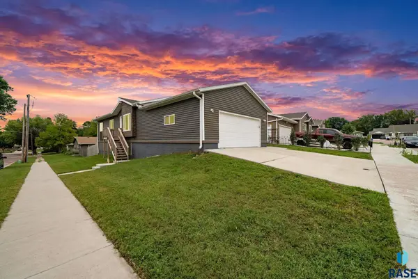 3401 E 13th St, Sioux Falls, SD 57103