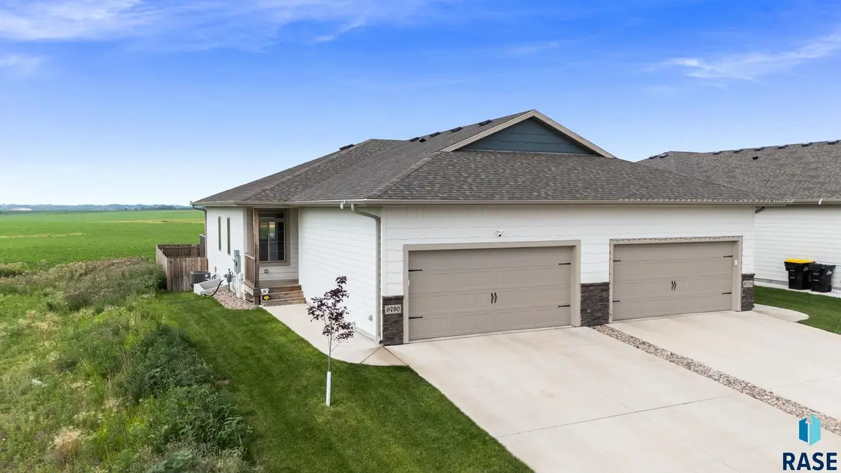 9730 W Broek Dr, Sioux Falls, SD 57106 - #1