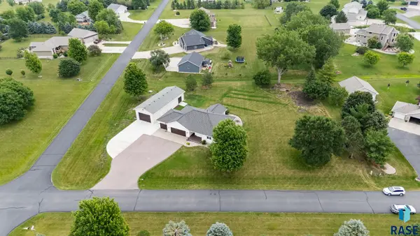 27210 Lovely Pl, Tea, SD 57064