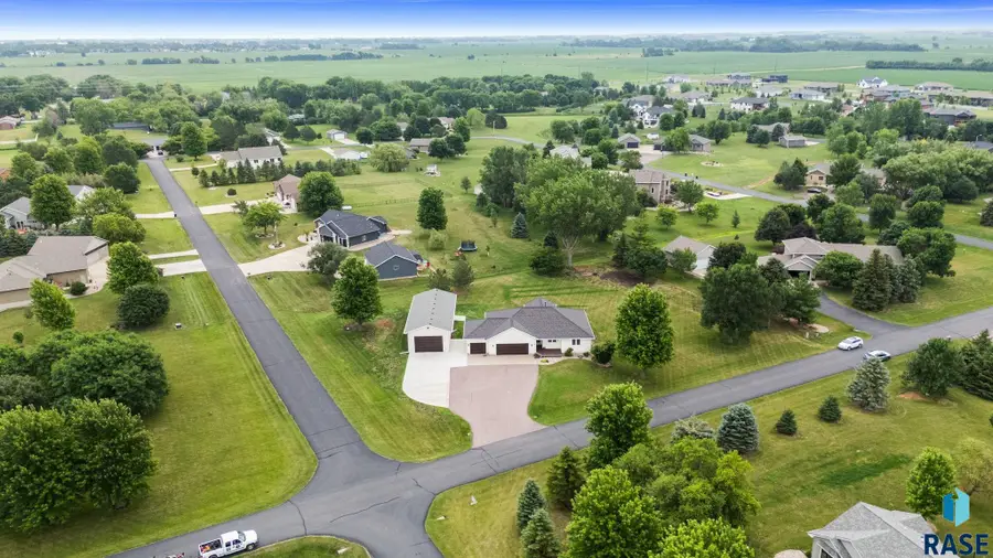 27210 Lovely Pl, Tea, SD 57064 - #2