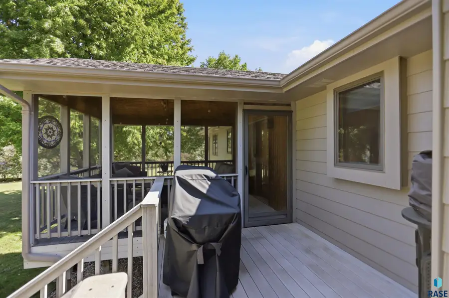 3204 S Tim Trl, Sioux Falls, SD 57110 - #3