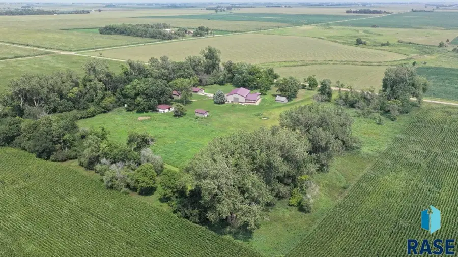 23119 459th Ave, Wentworth, SD 57075 - #2