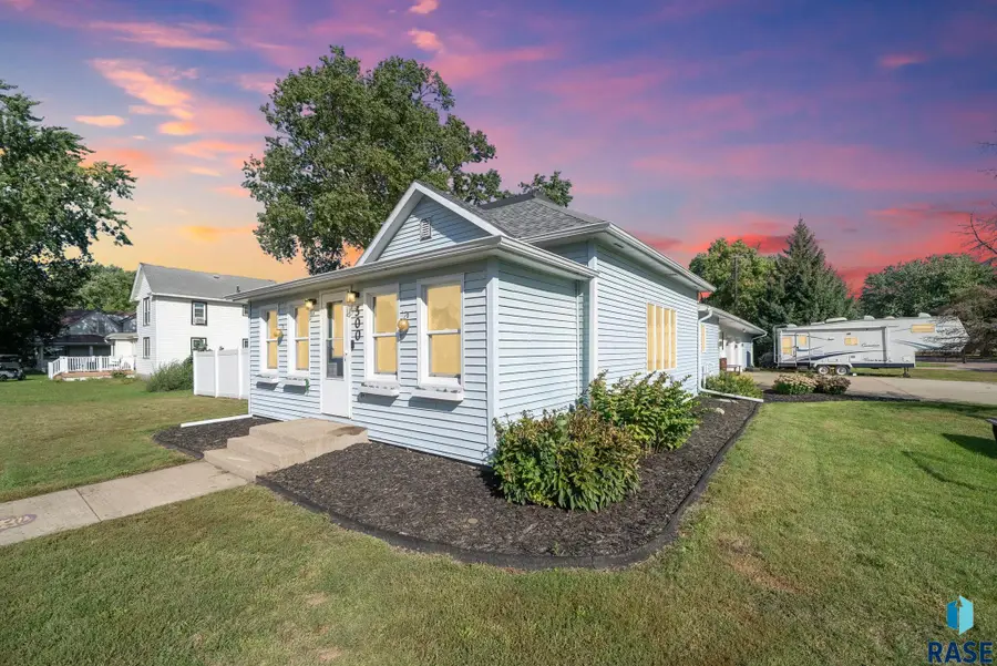 500 Garfield St, Centerville, SD 57014 - #3