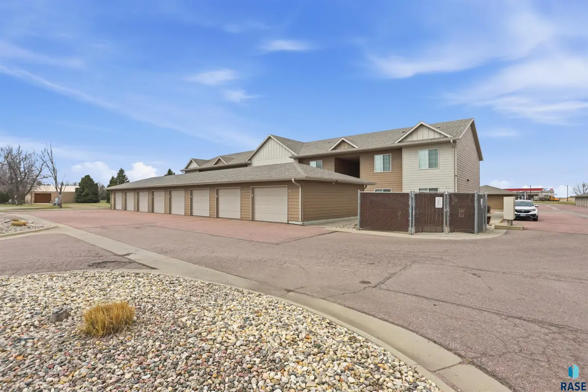 4920 S Klein Ave #48, Sioux Falls, SD 57106 - #1