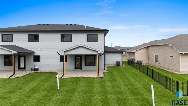 5419 W Vision Cir, Sioux Falls, SD 57107