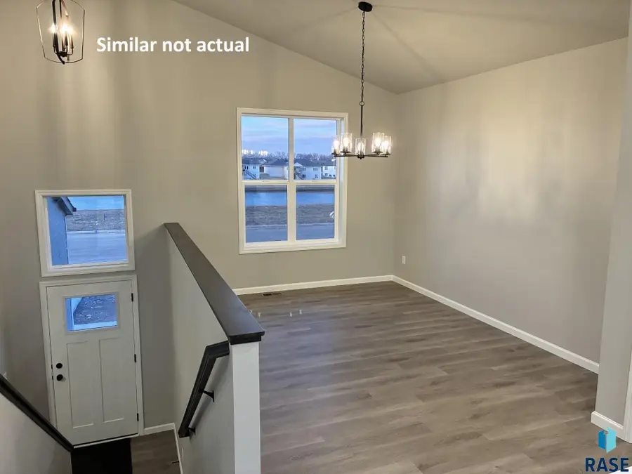 1007 Estate St, Harrisburg, SD 57032 - #2