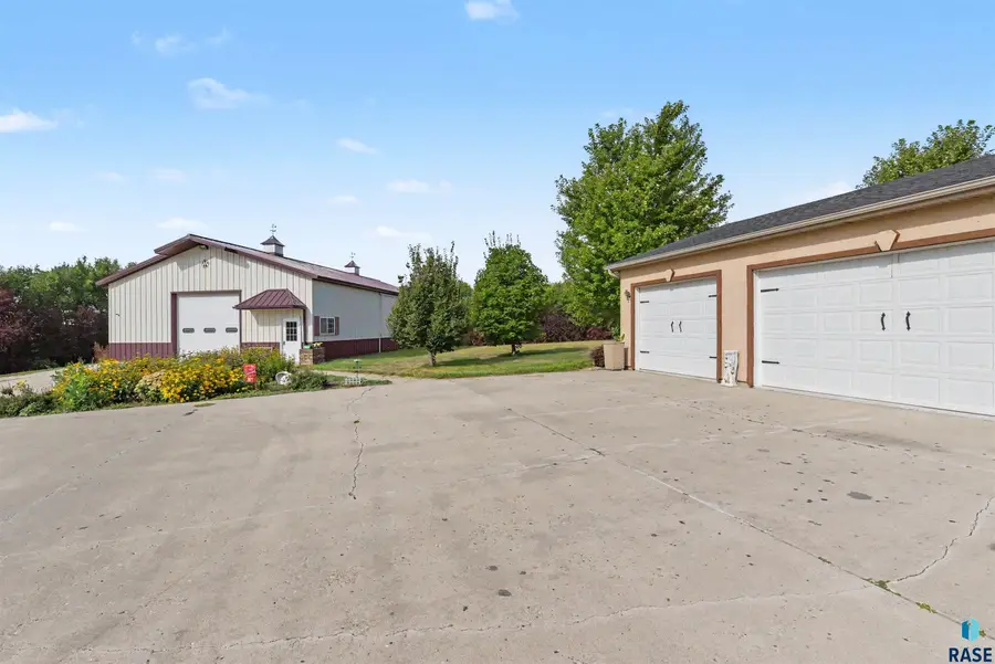 22961 478th Ave, Flandreau, SD 57028 - #2