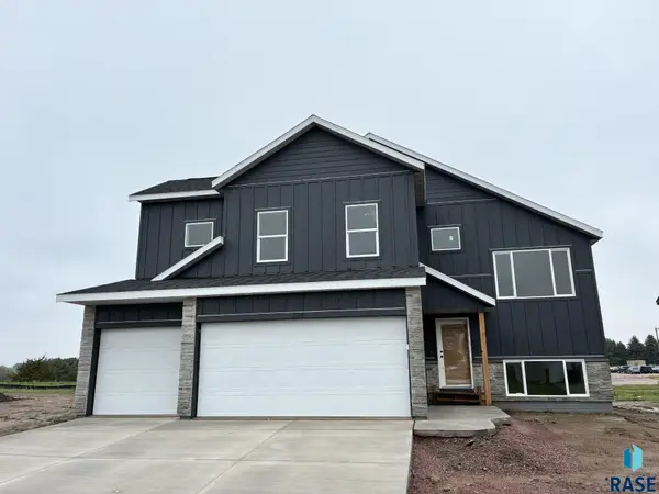 2124 E Alexa St, Brandon, SD 57005